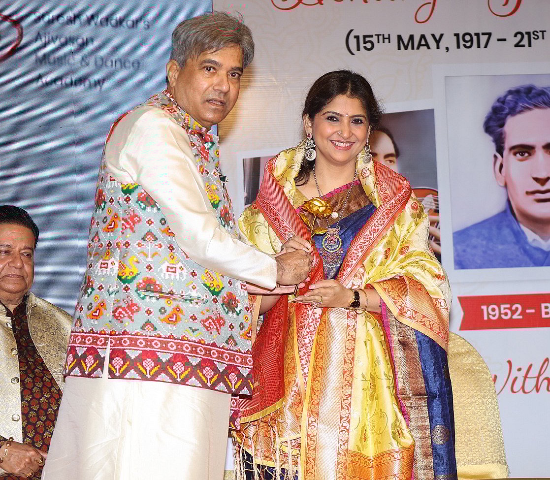  Suresh Wadkar & Kaushiki Chakraborty 
