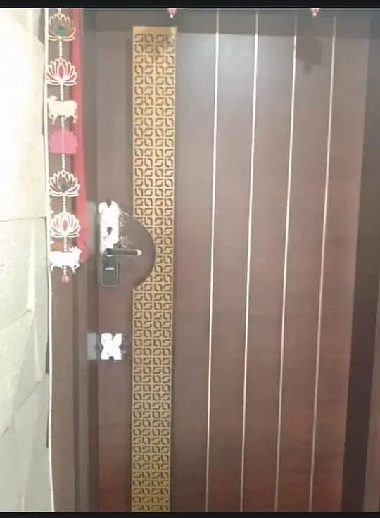 Abhishek Maheshwari--Flat Sealed by CBI