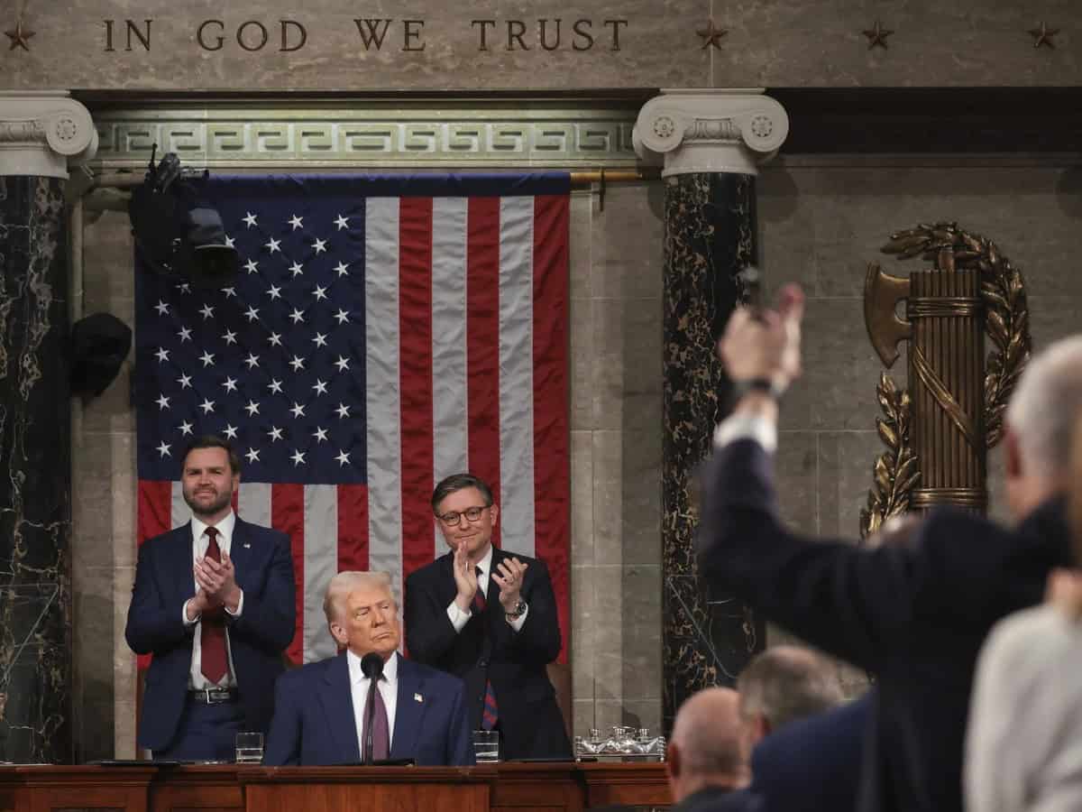 Donald Trump addresses a joint session of Congress