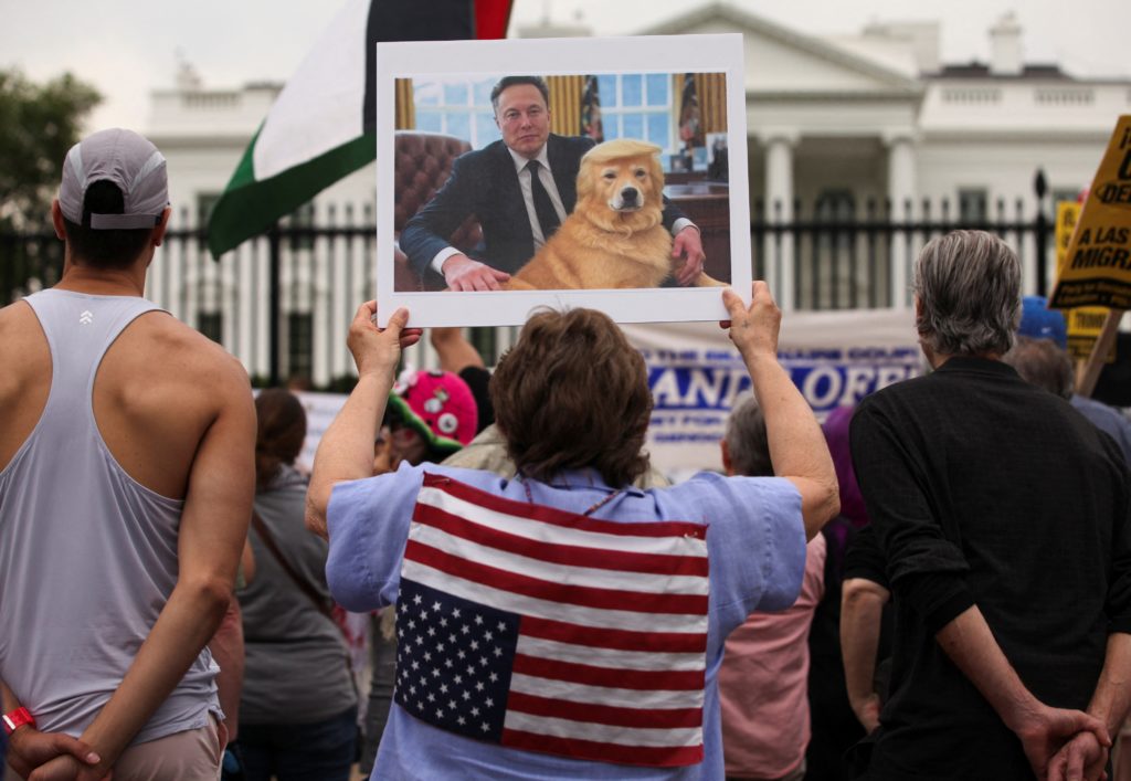 Anti-Trump demonstration at the White House