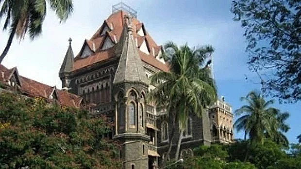 Bombay HC Orders SRA To Issue Commencement Certificate For Vile Parle Slum Redevelopment, Raps Officials For Delay 