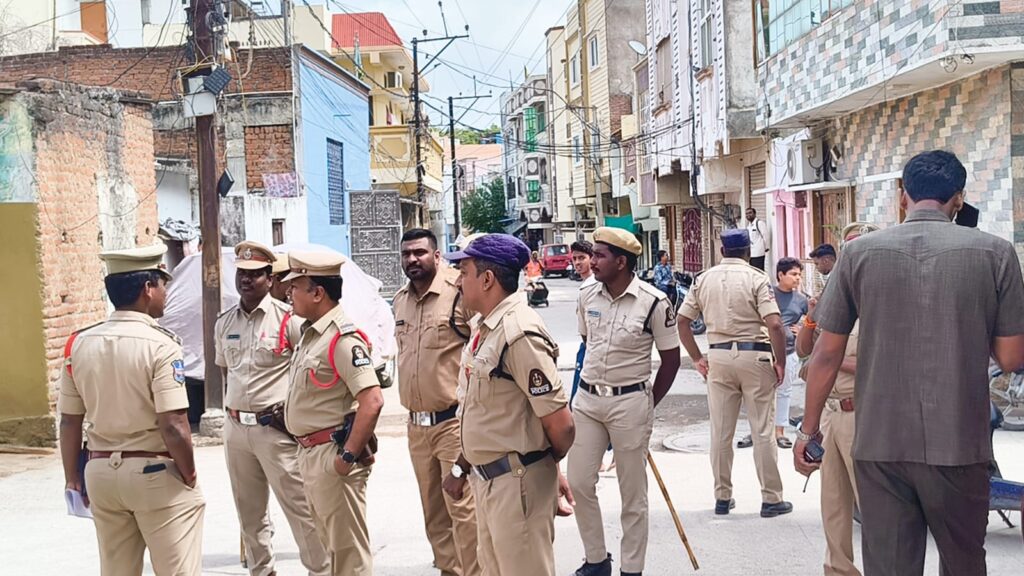 GHMC cracks down on illegal construction in Old City of Hyderabad.
