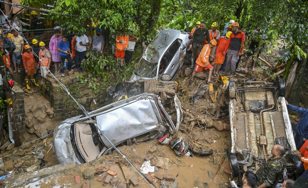 Flash floods in Mandi
