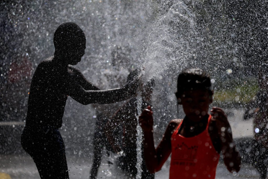 Heatwave hits France
