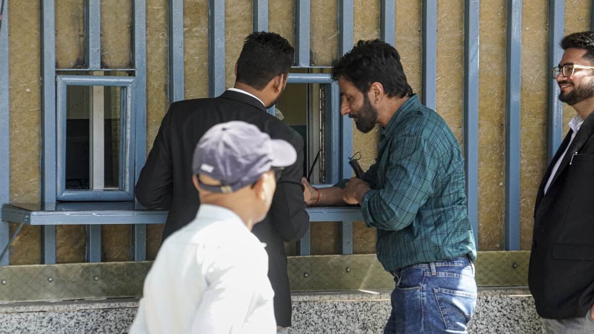 Sonu Sood appears before ED