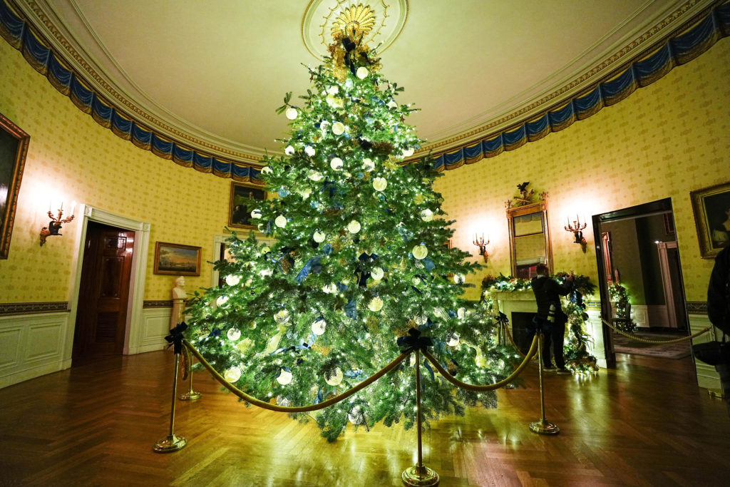 White House Christmas Decorations Press Preview