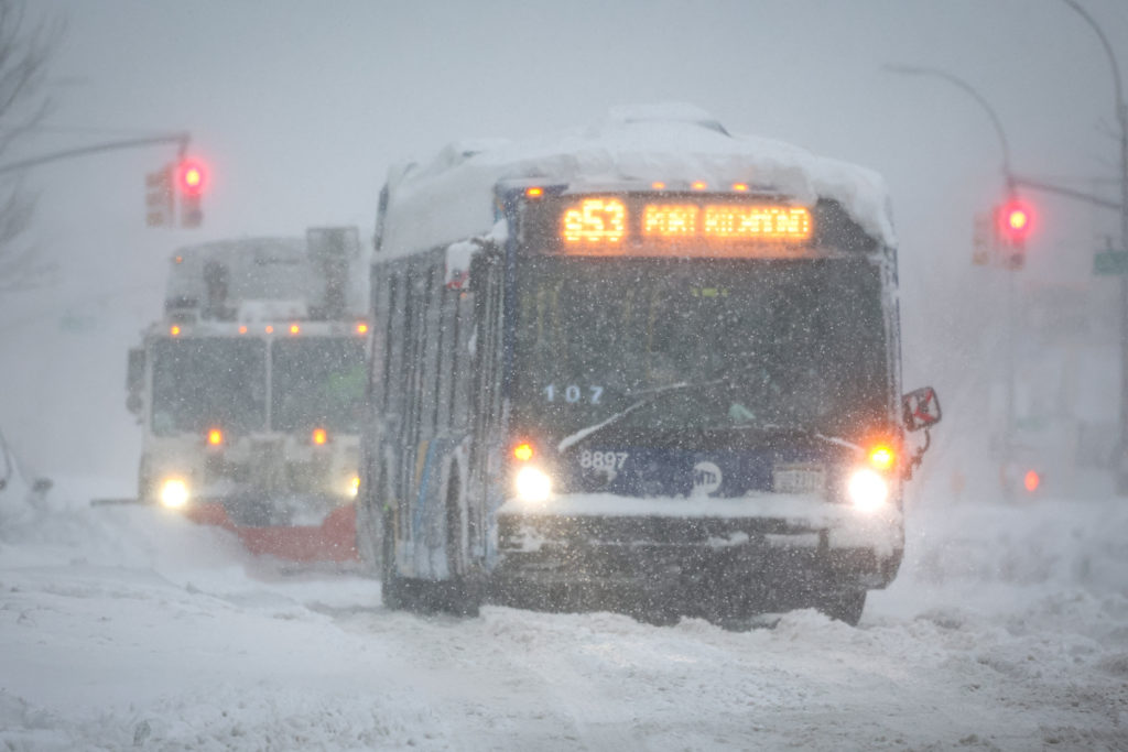 Powerful winter storm hits New York City