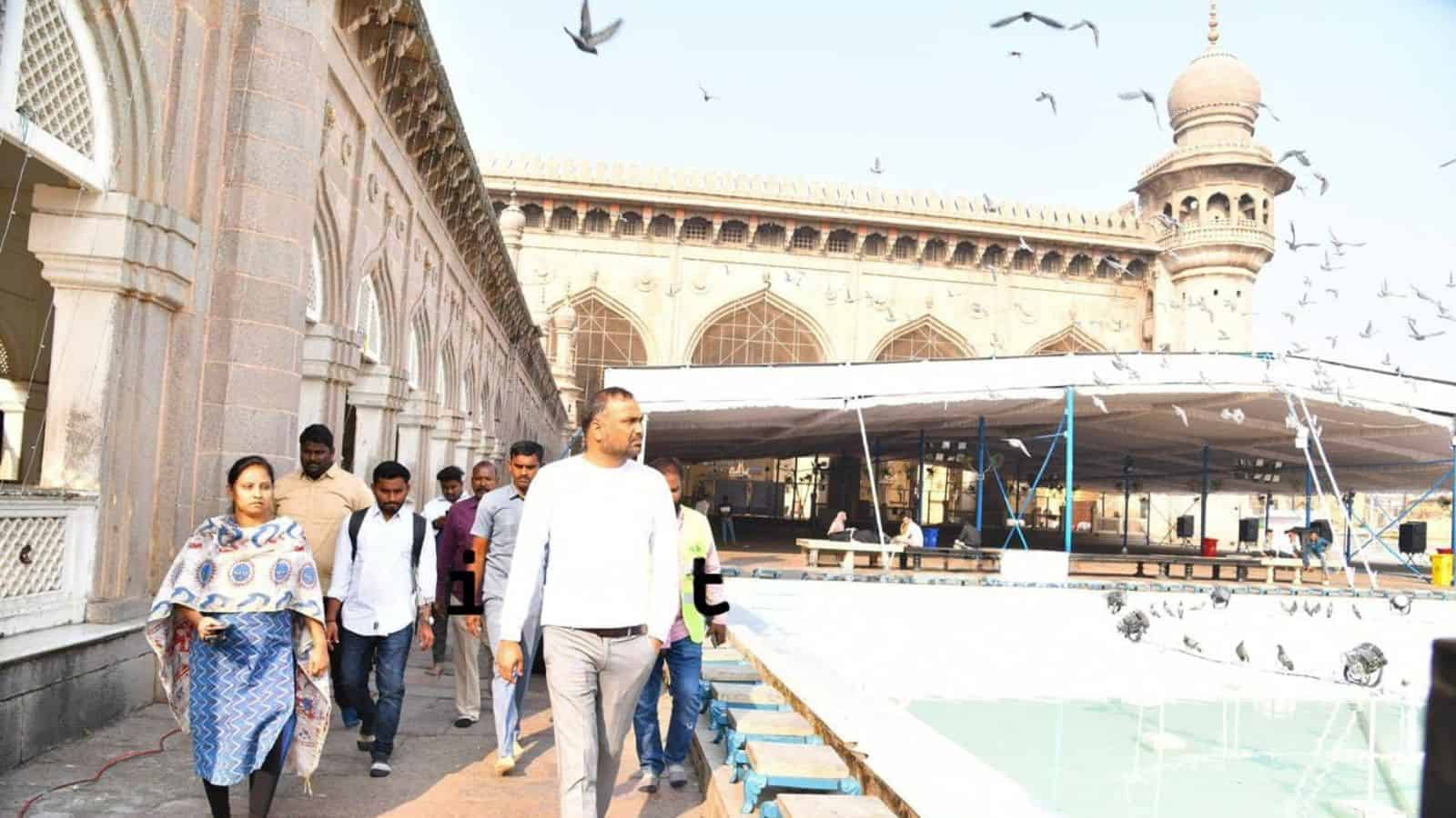 GHMC Commissioner RV Karnan inspected cleanliness drive ahead of Ramzan in Hyderabad.