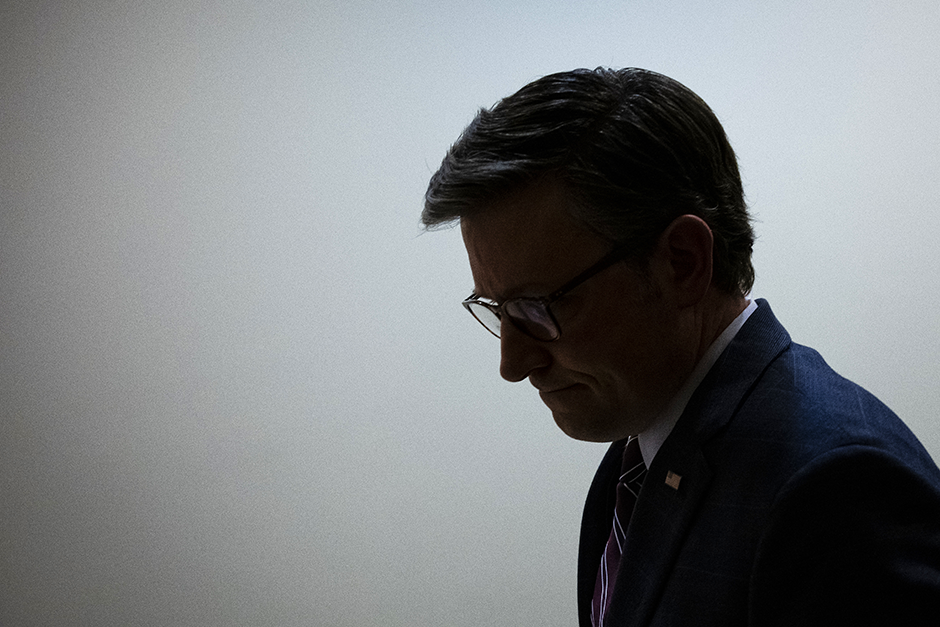 D.C. Memo: GOP scrambles to avoid a government shutdown; poll shows Pete Hegseth not very popular