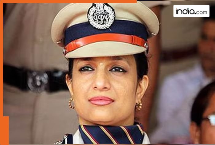 Meet Bharti Arora, an IPS officer, Krishna devotee, took voluntary retirement 10 years ago and became …