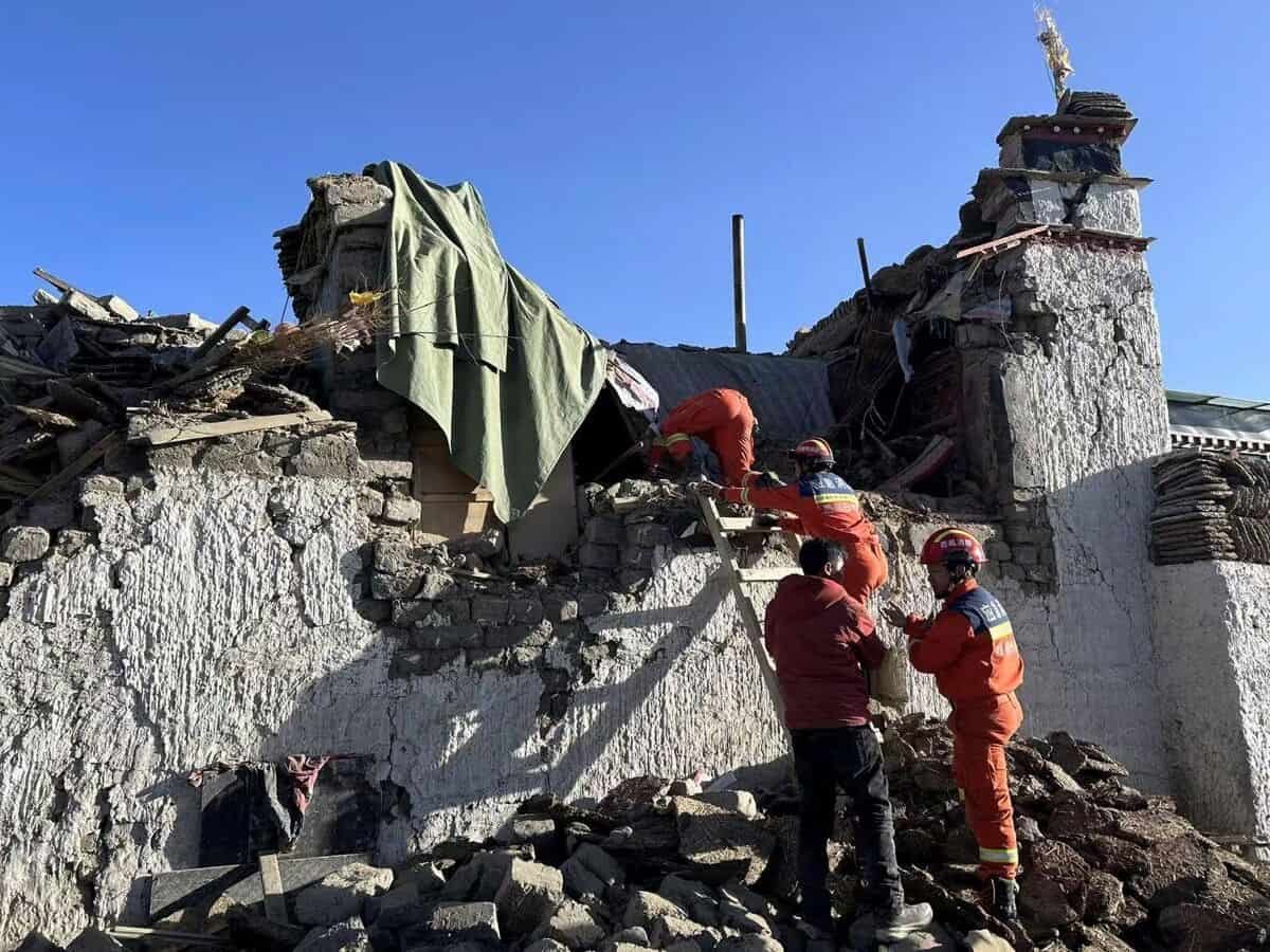 Earthquake in Tibet