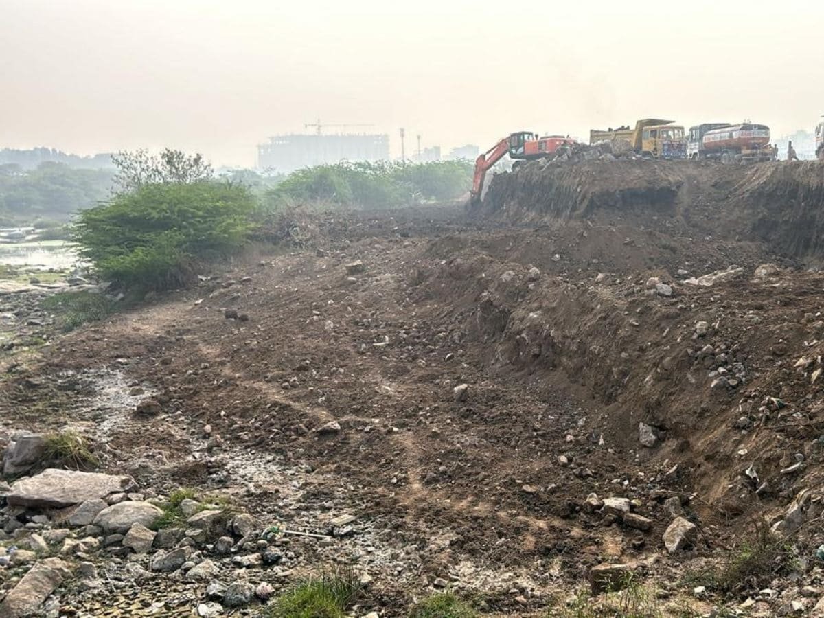 Hyderabad realtors start removing encroachments after HYDRAA’s intervention