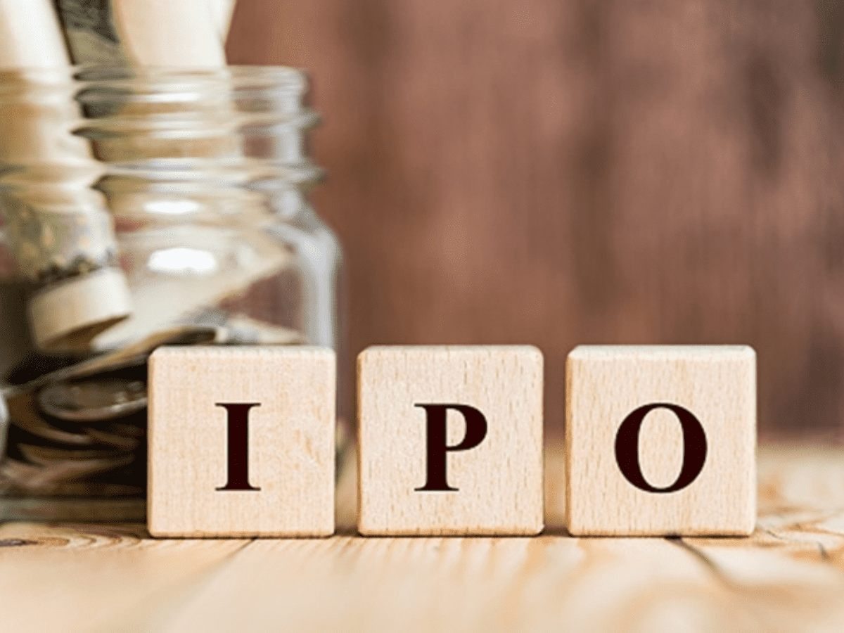 IPO boom lifts fundraising to record Rs 1.76 lakh cr in 2025