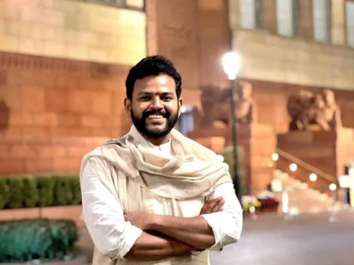 Aviation Minister directs Air India to take necessary action over Union Minister’s complaint