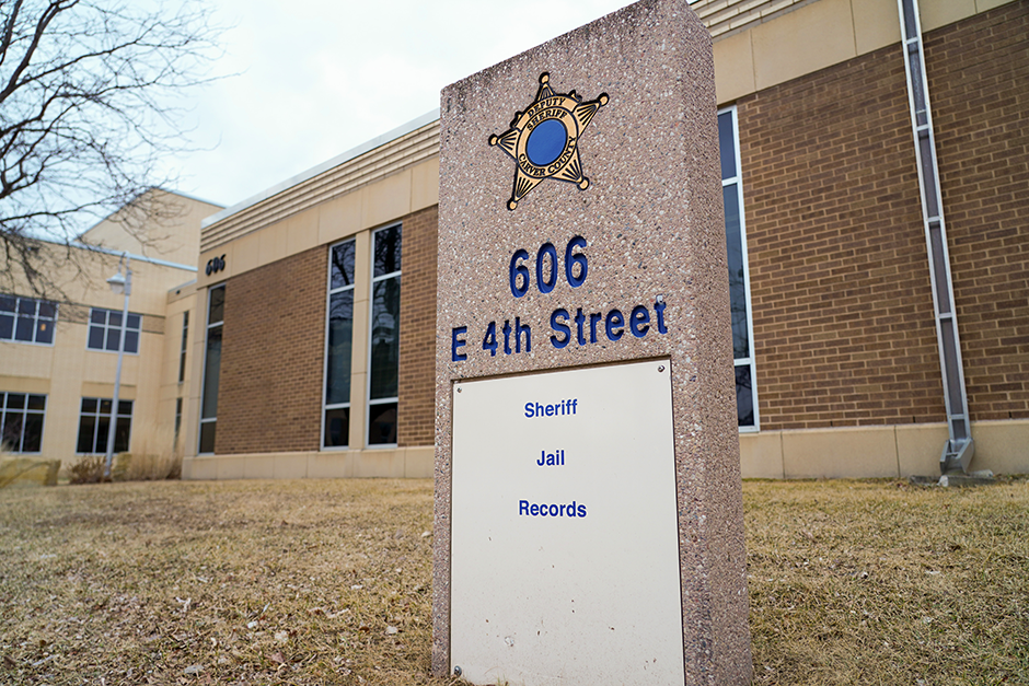 Why Minnesota jails can’t legally hold people past their release time for an ICE detainer