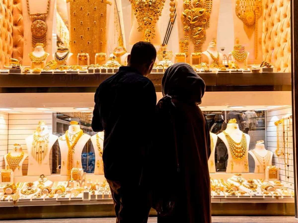 Gold rallies Rs 700 to hit fresh record high of Rs 91,950/10g