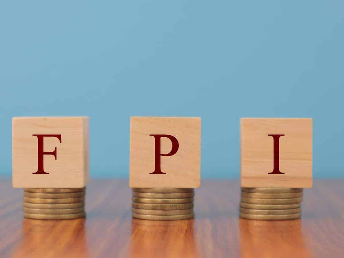 FPIs turn net buyers in Feb; invest Rs 8,100 cr in a week on US trade deal