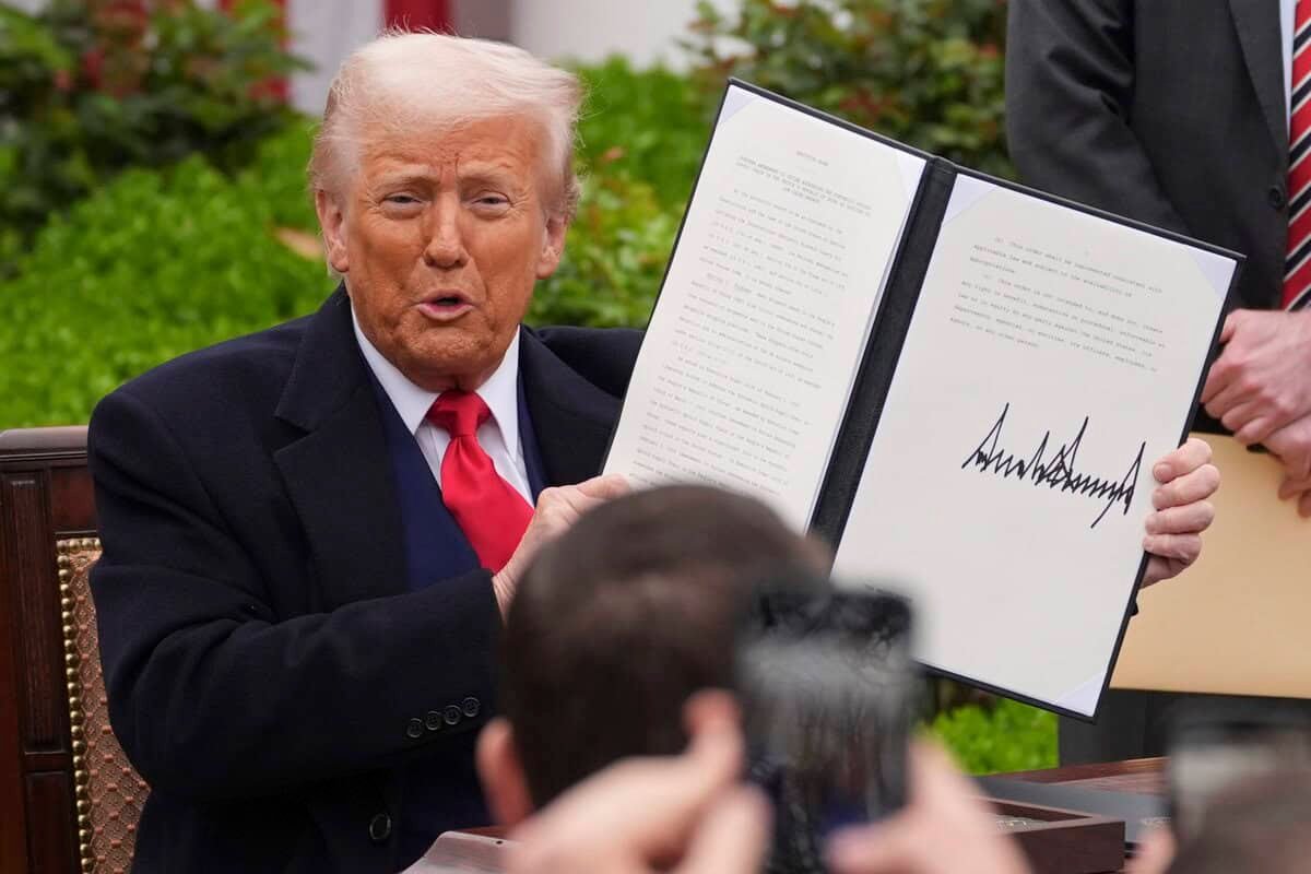 Asian shares surge as Prez Trump pauses most of his tariffs
