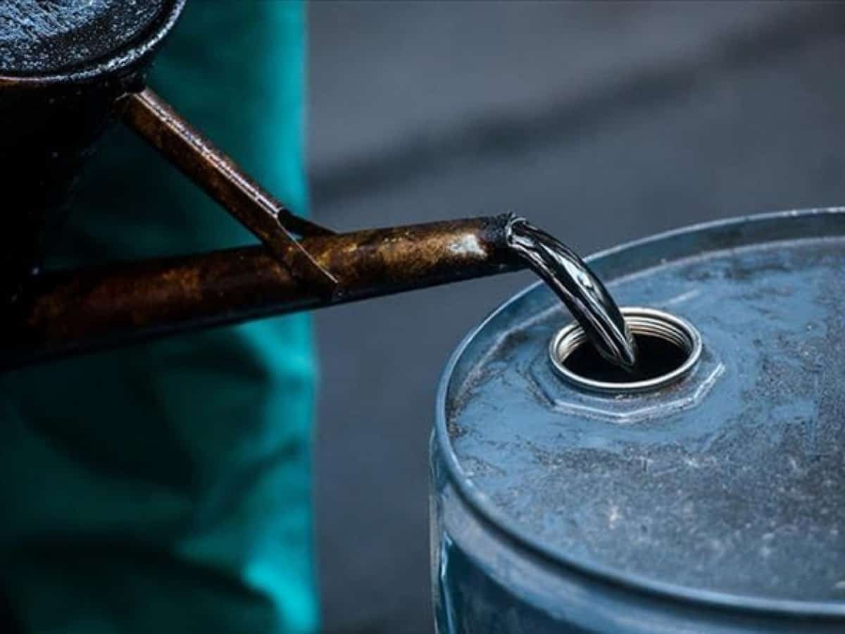 Crude oil futures gain on spot demand