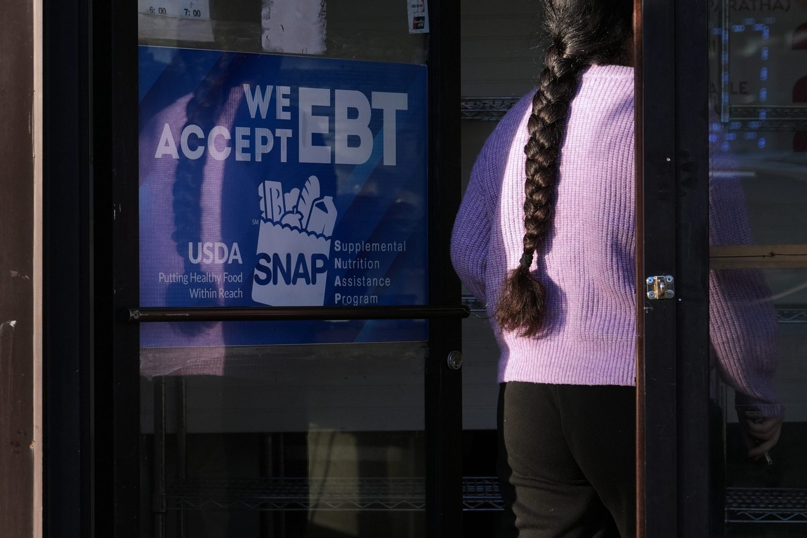 Minnesota among states facing Trump administration sanctions for releasing SNAP benefits