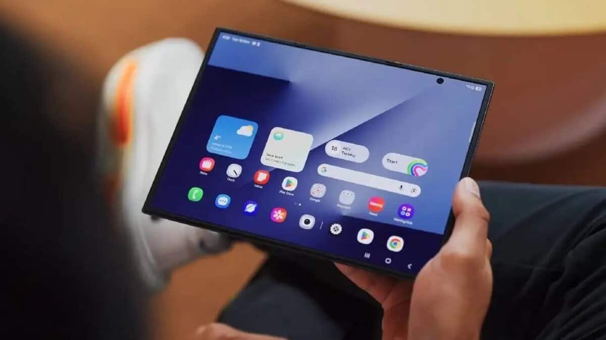 Samsung unveils Galaxy Z TriFold, its 1st triple-folding phone