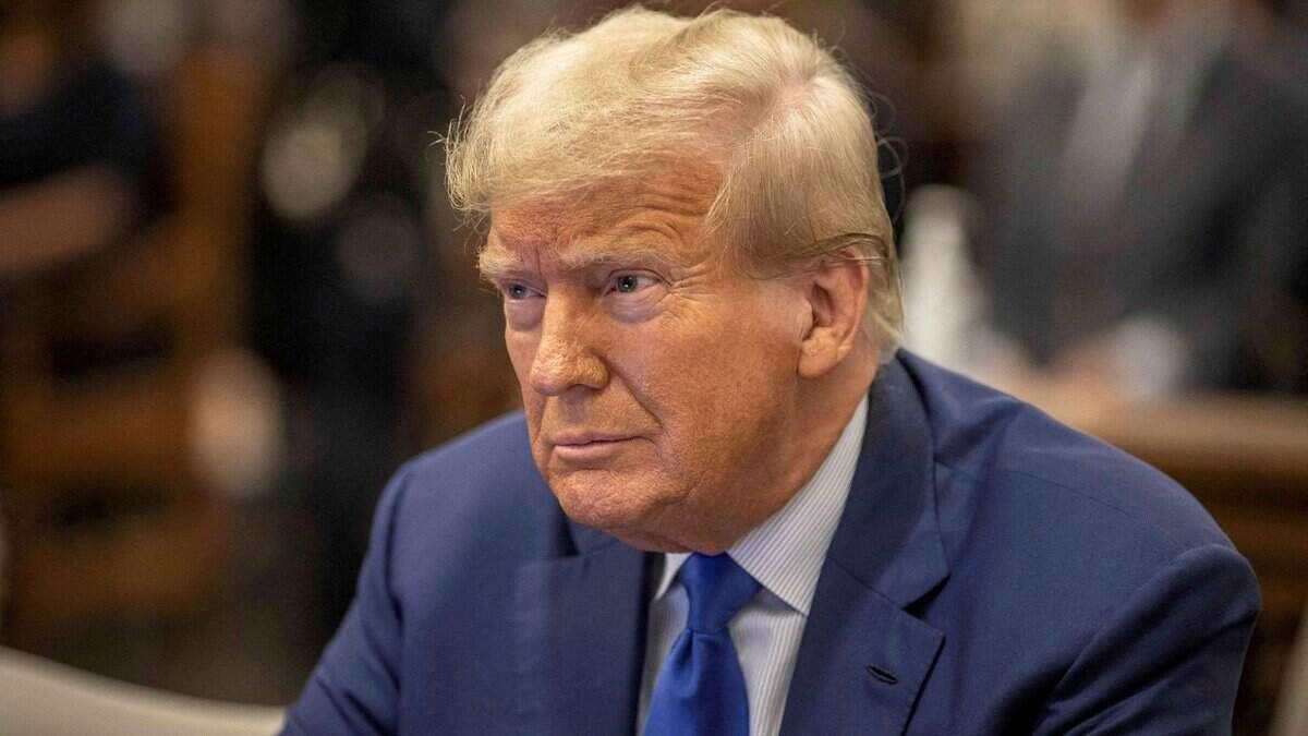 Trump signs executive order meant to protect money from Venezuelan oil