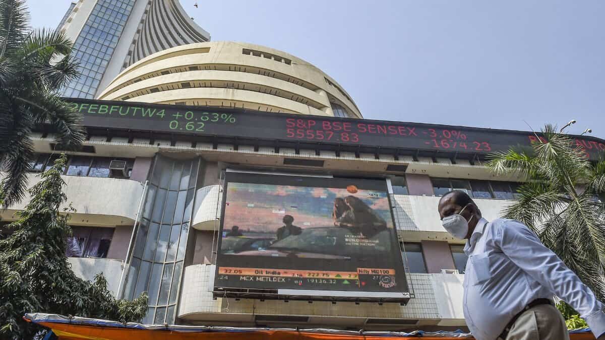 Stock market ends first trading session of 2026 on flat note