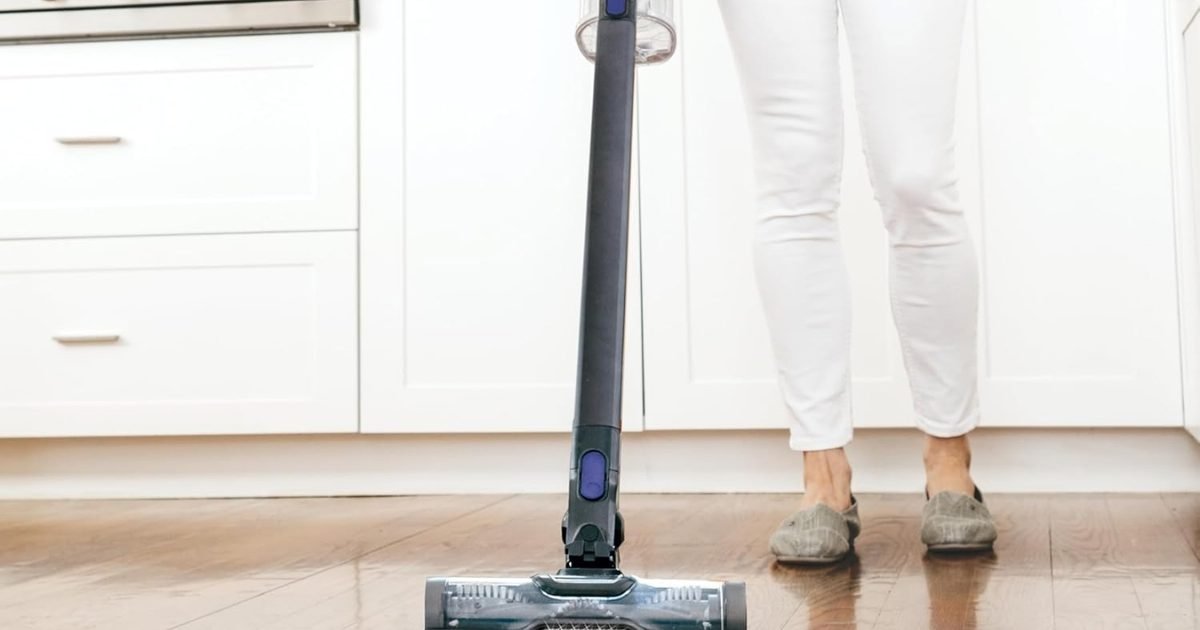 The easiest way to keep pet hair under control is 40% off right now