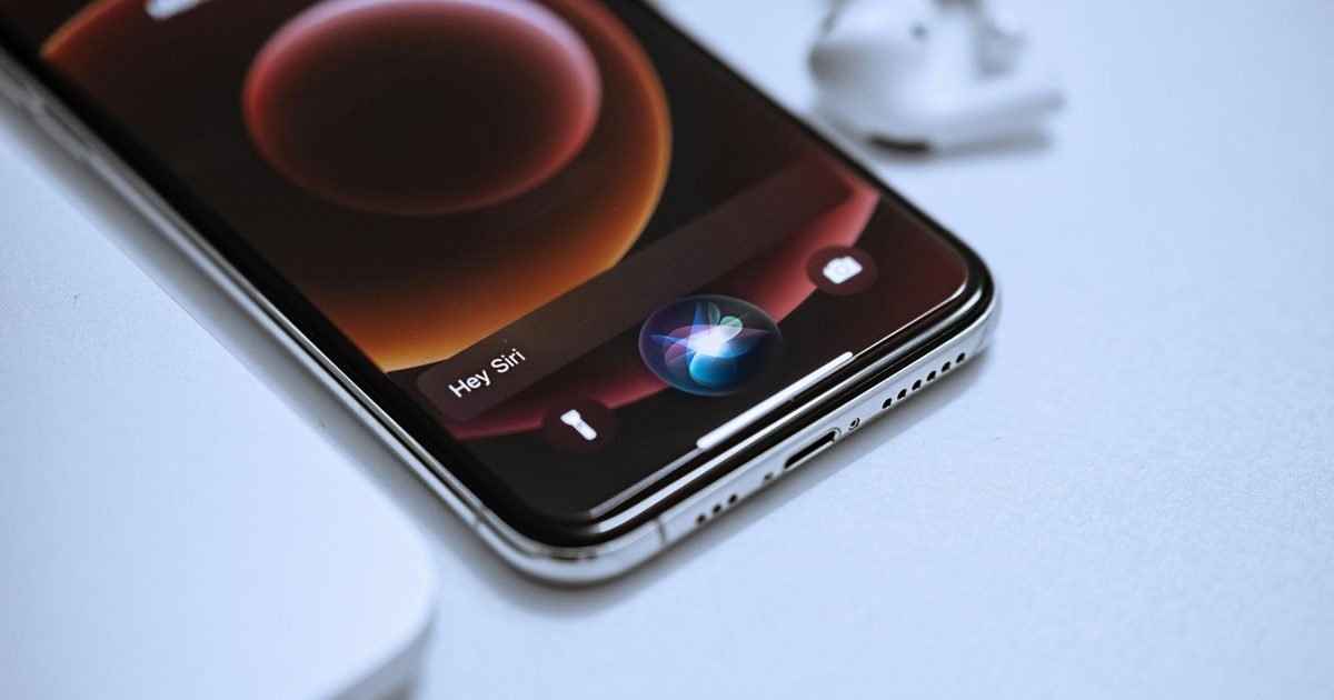 Apple’s hyped AI overhual for Siri could be beset by delayed features