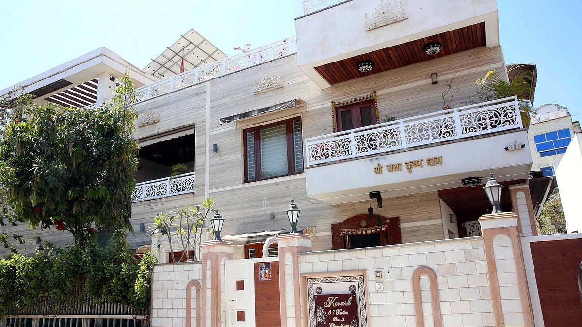 IT Sleuths Conduct Searches At Mining Businessman Dilip Gupta’s Premises
